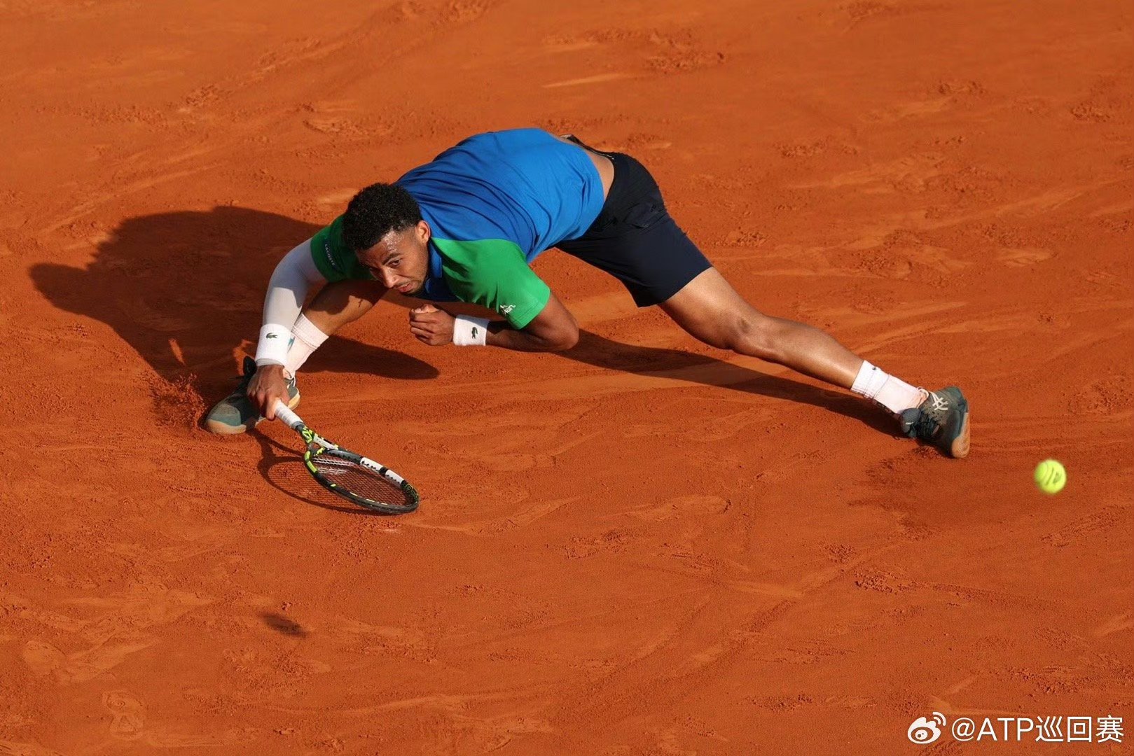 开云体育入口-年终总决赛碾压蒙特卡洛大师赛，辛纳高光表现