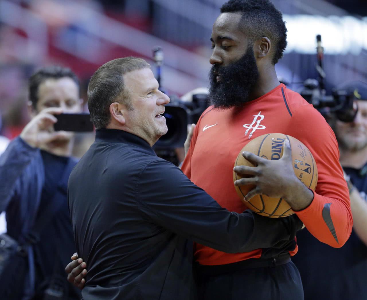 开云下载-太阳横扫火箭，陶汉林关键制胜