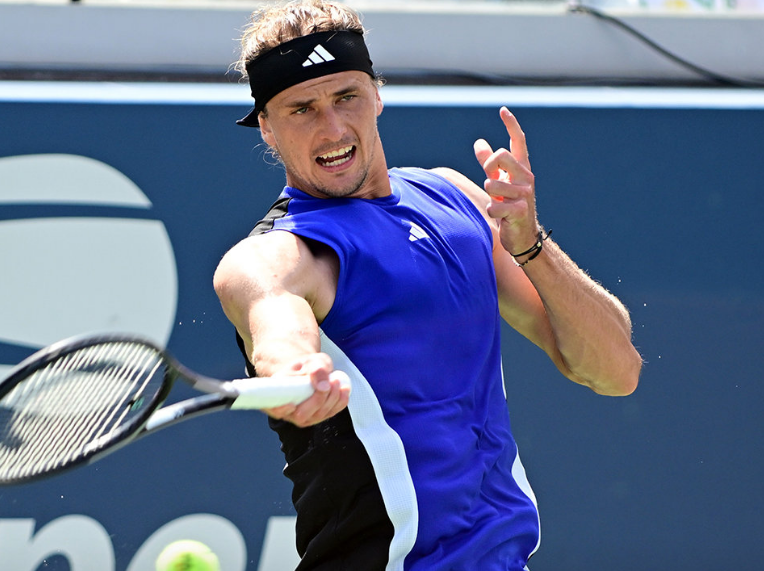 澳网轻取美网，兹维列夫高光表现