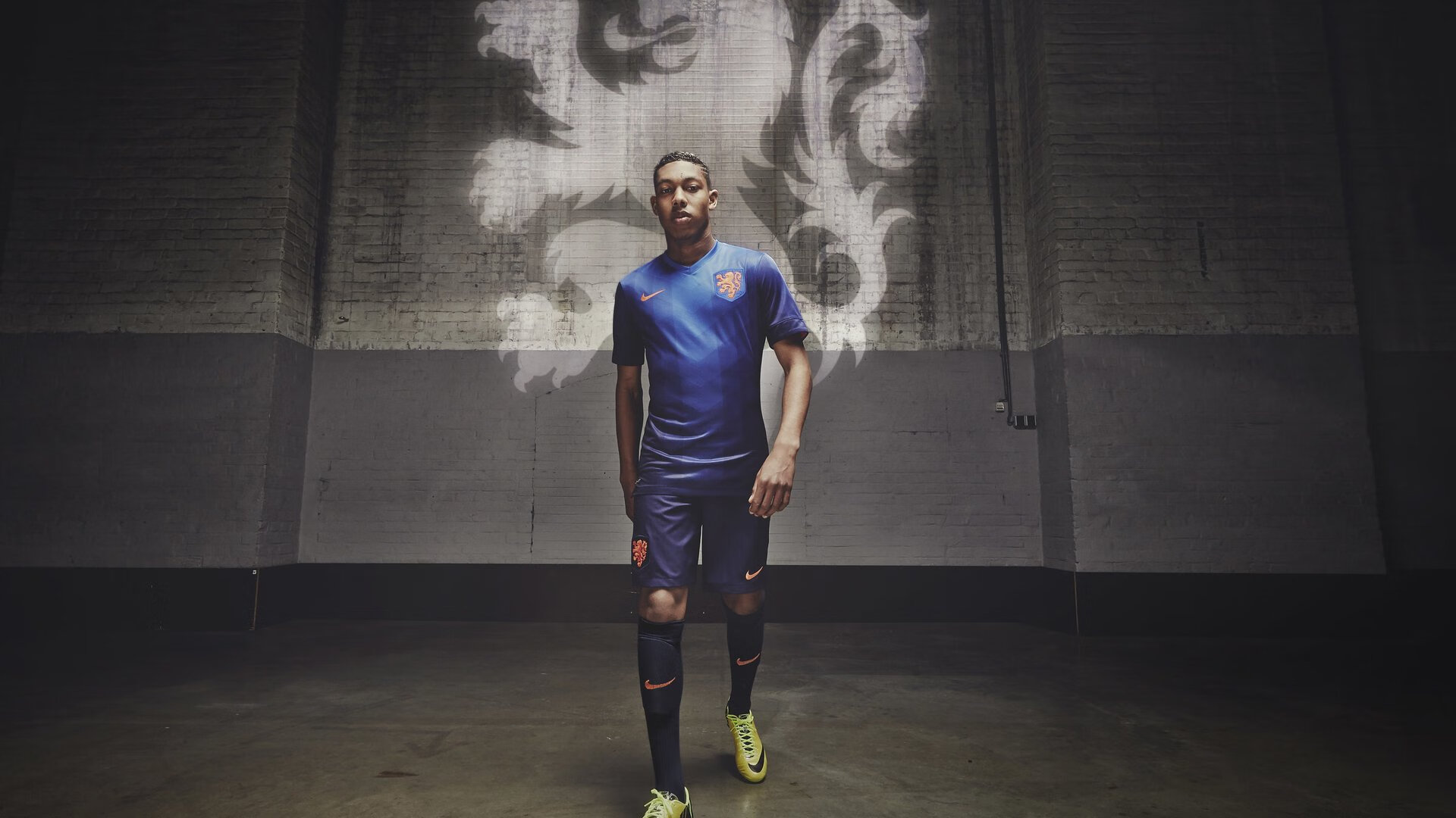 斯通斯打出统治级数据,英格兰逆转芬兰,一场被低估的战术革命